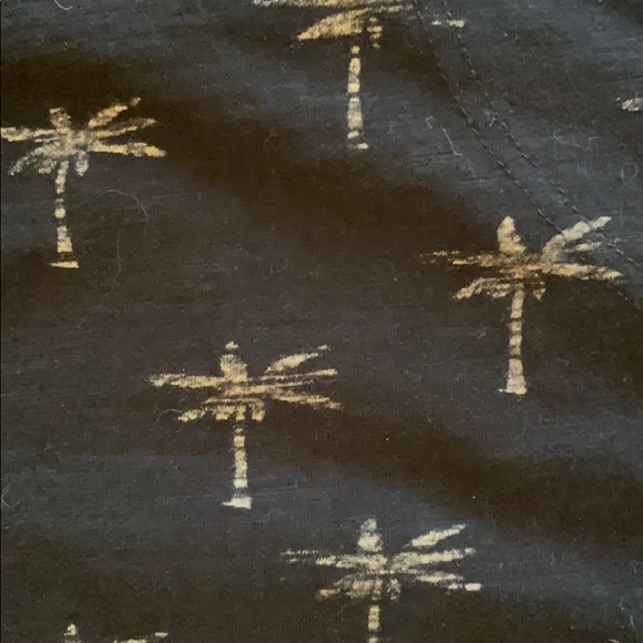 Indicode men’s t-shirt w/ palm trees 🌴 in EUC - Picture 6 of 8